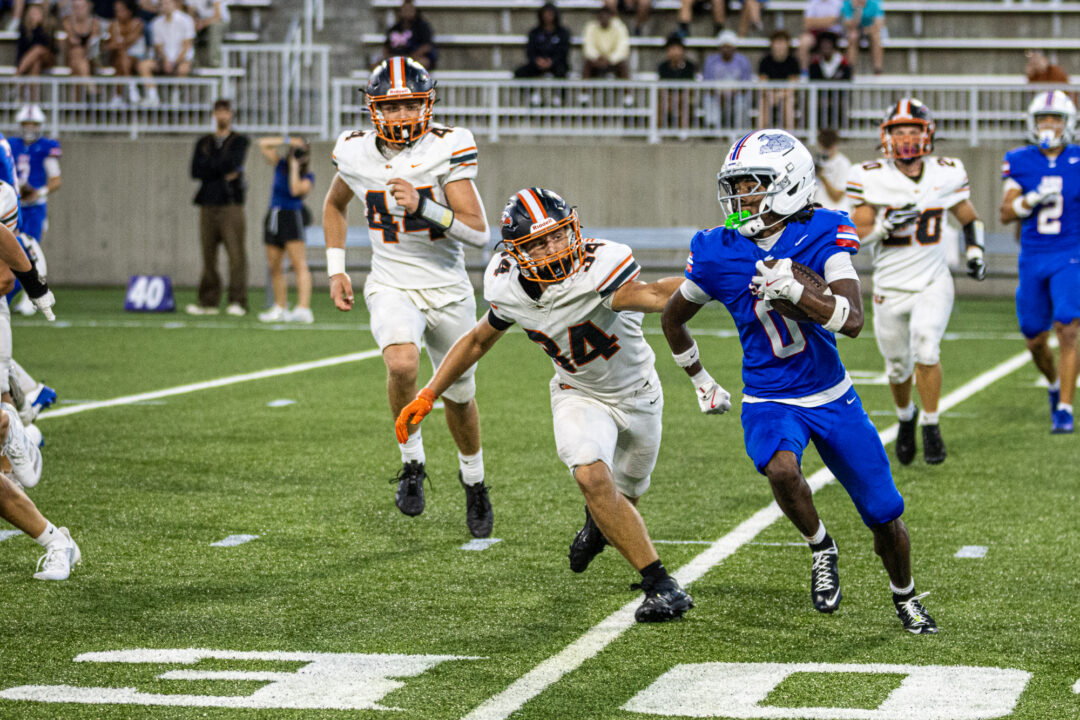 Football 9.4.26 Winona Cole Binder Photography-1