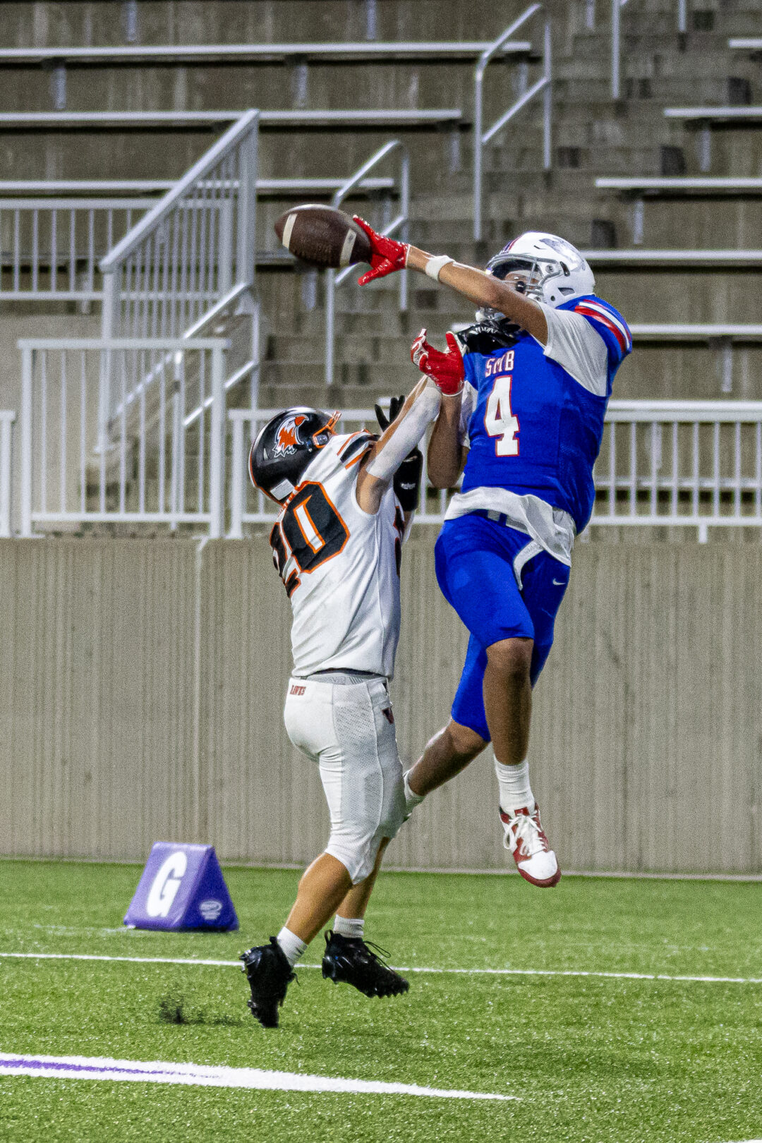 Football 9.4.26 Winona Cole Binder Photography-4