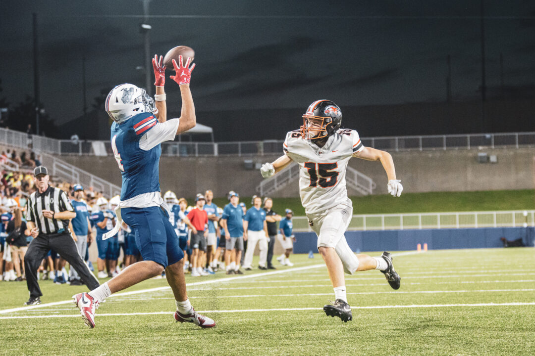 Football 9.4.26 Winona Cole Binder Photography-8